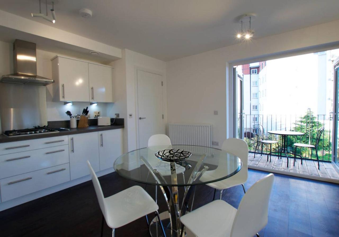 Altido Bright City Centre 2Bed, 2Bath With Free Parking Edinburgh Luaran gambar